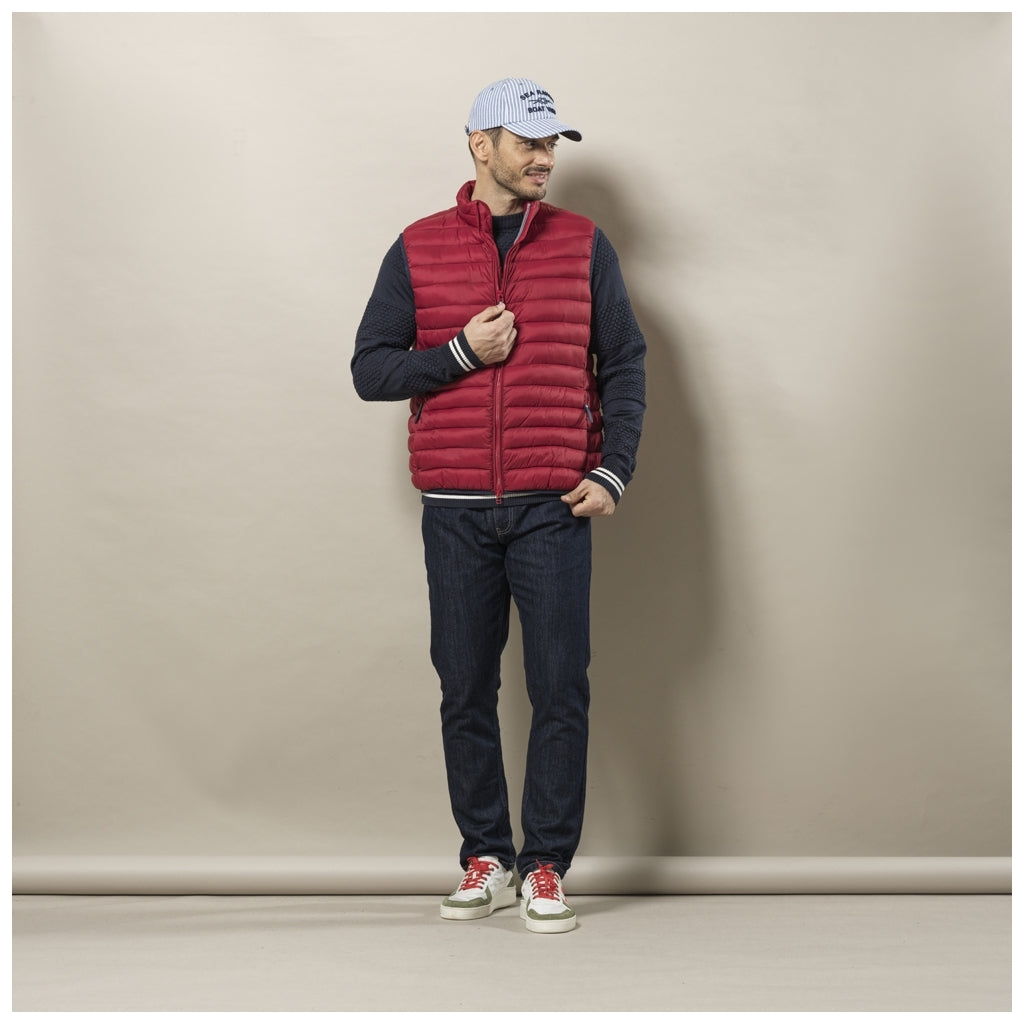 Sea Ranch Benjamin Vest Vest SR Red