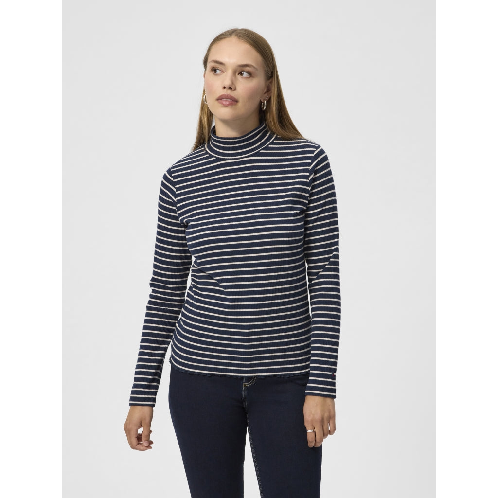 Redgreen Women Crawley Long Sleeve Tee 169 Dark Navy Stripe