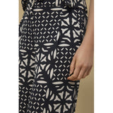 Redgreen Women Mae Pants Pants and Shorts Navy Pattern