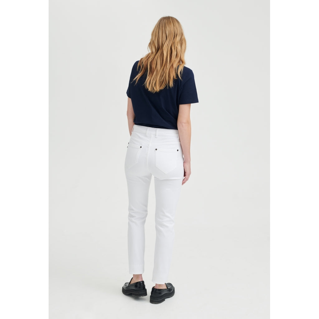 Redgreen Women Mai Jeans Pants and Shorts Off White